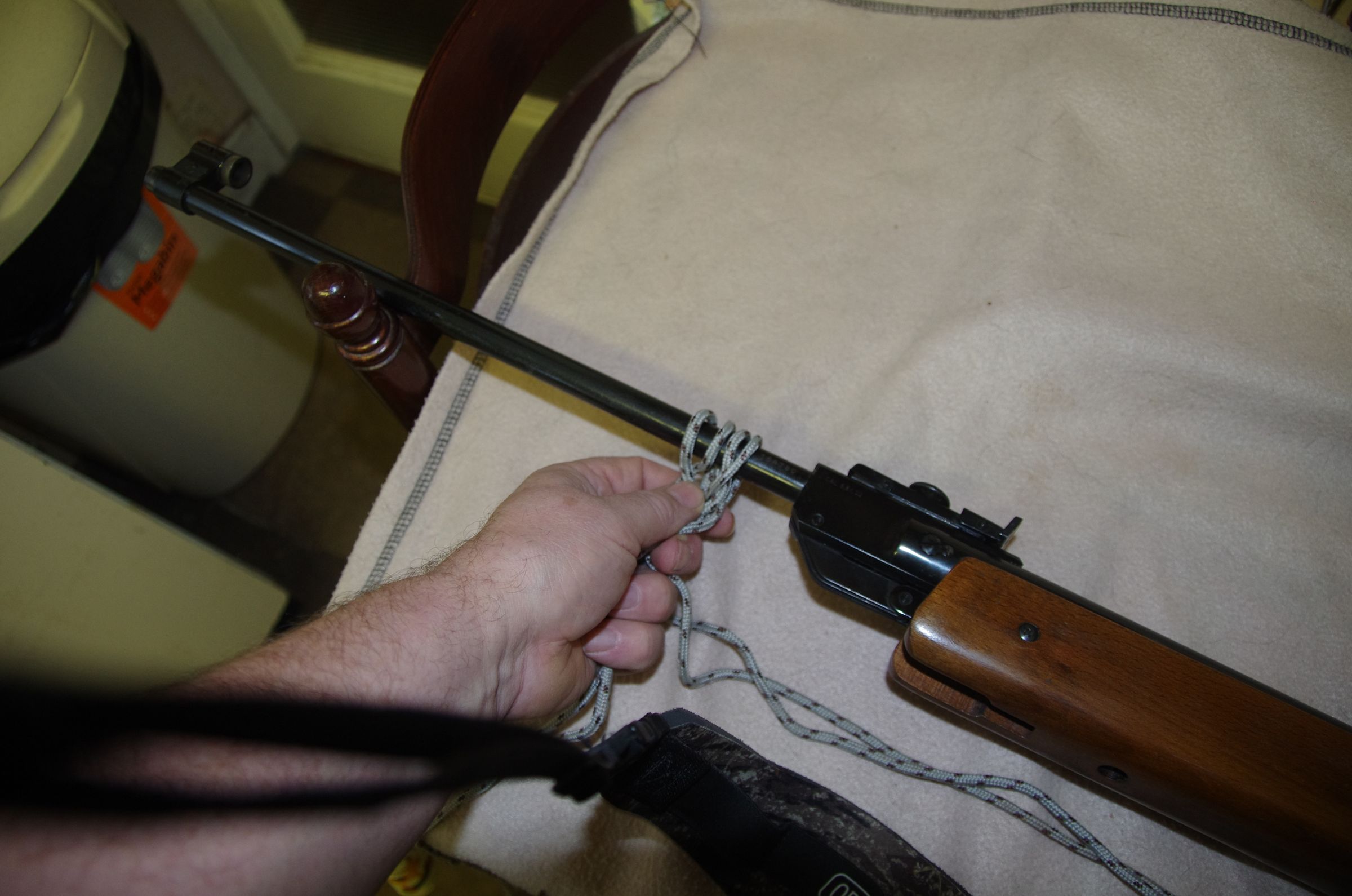 Swivelless Paracord Sling 5 Steps Instructables