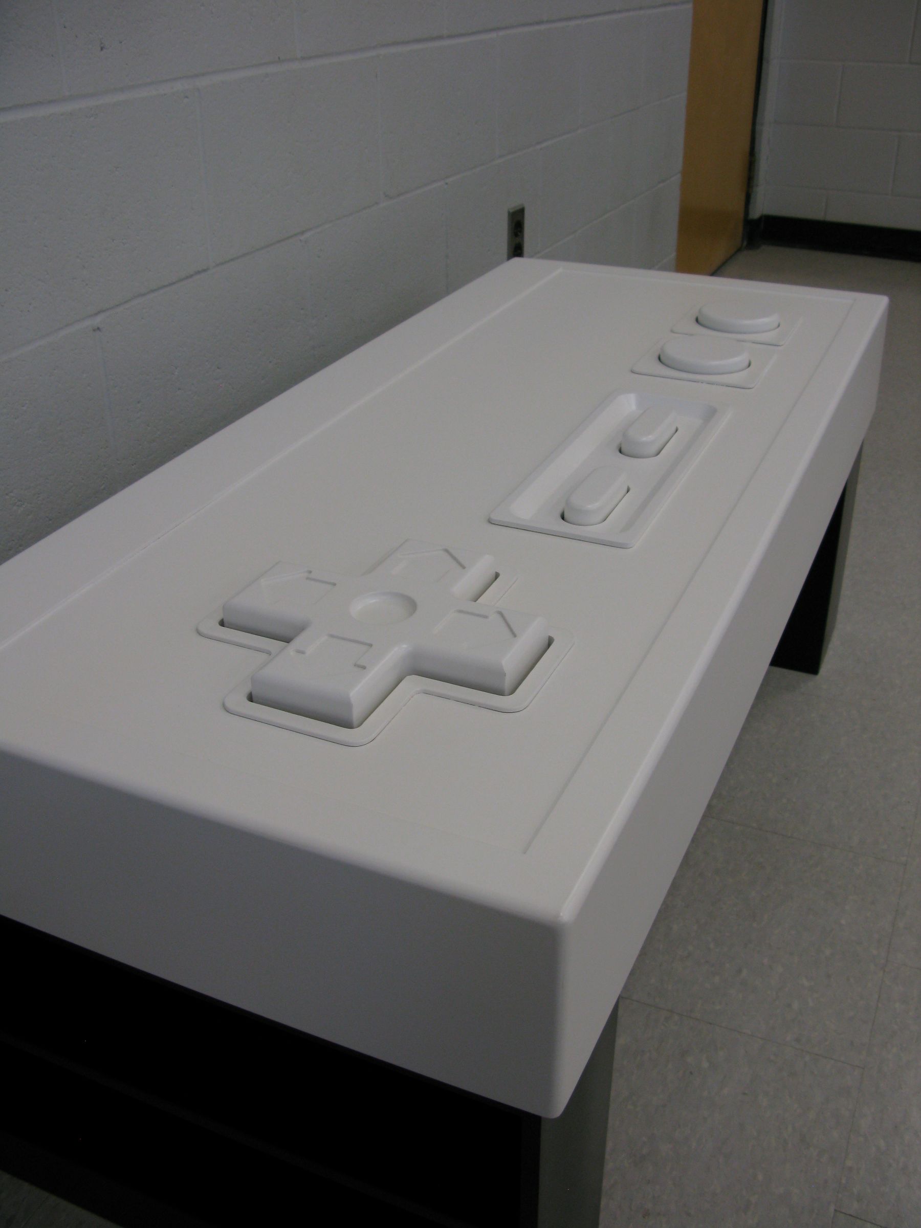 Functional Nintendo Controller Coffee Table 3 Steps (with Pictures