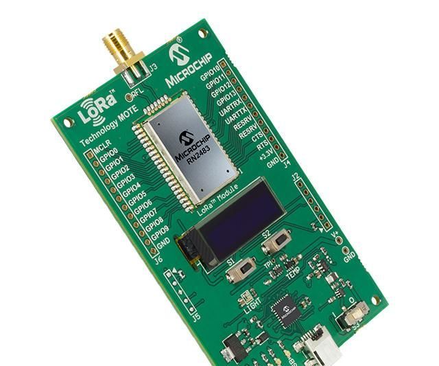 Upgrade Firmware on Microchip LoRa Mote With Microchip Pickit 3