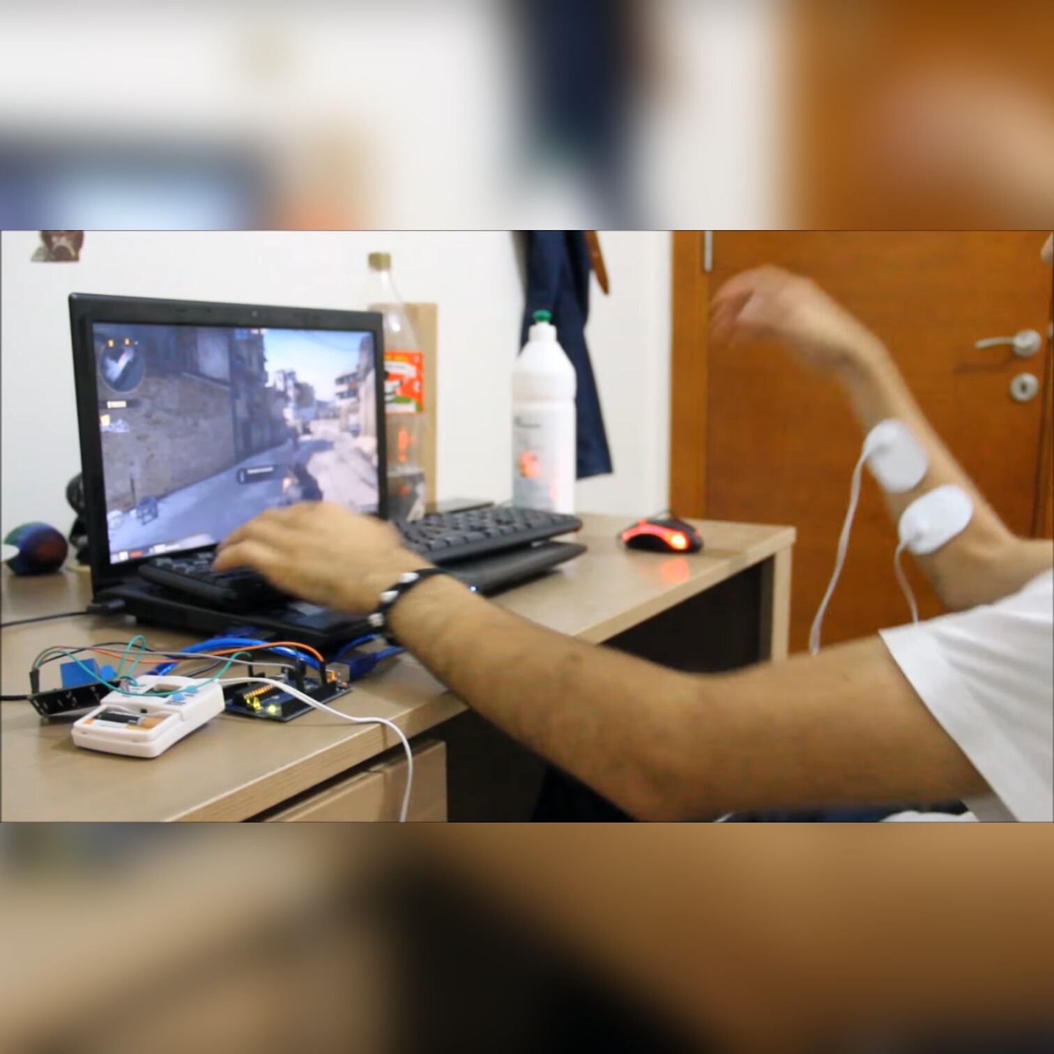 Arduino & CSGO = Augmented Reality With Tens Device 8 Steps