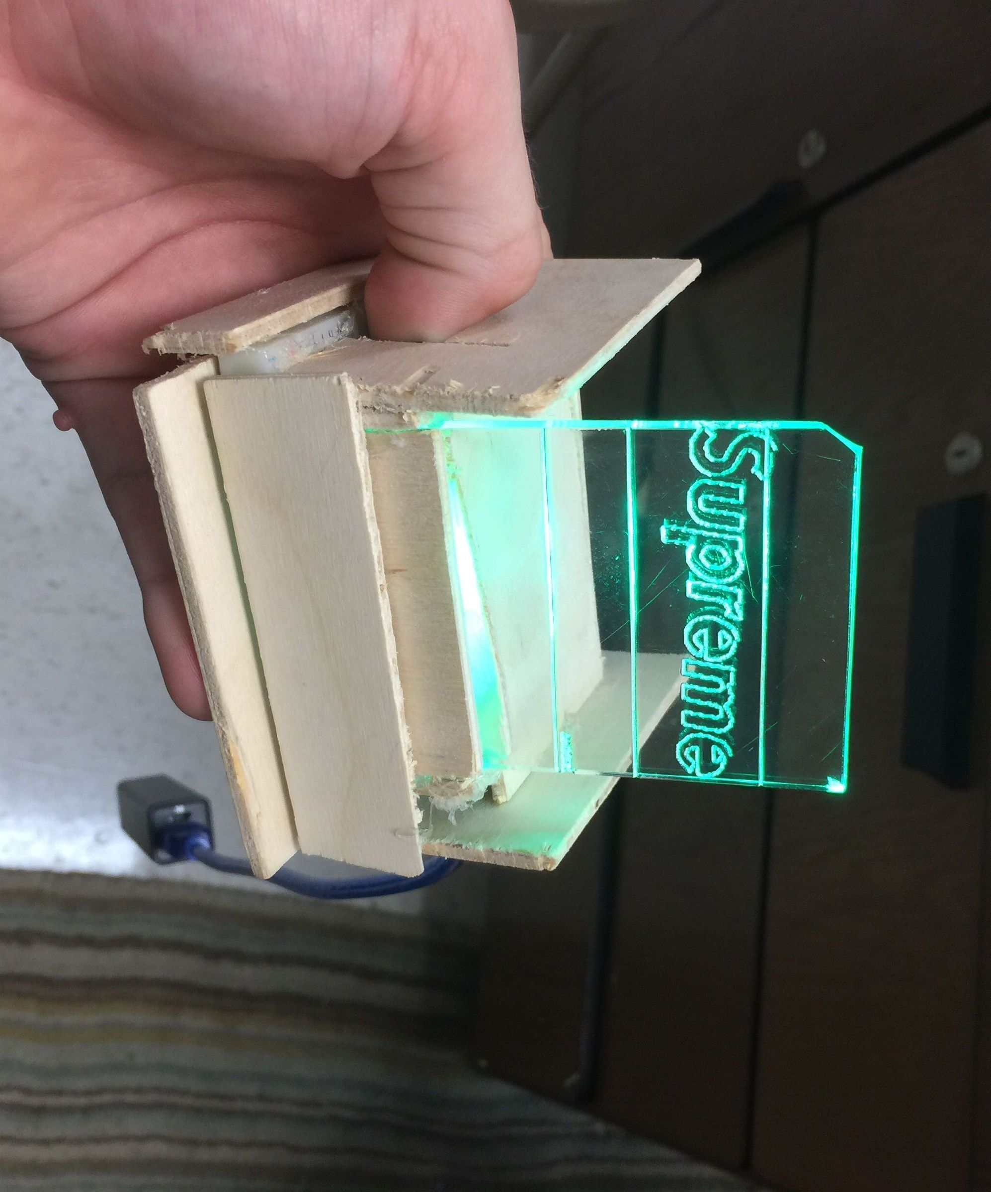 Handheld Edgelit Light