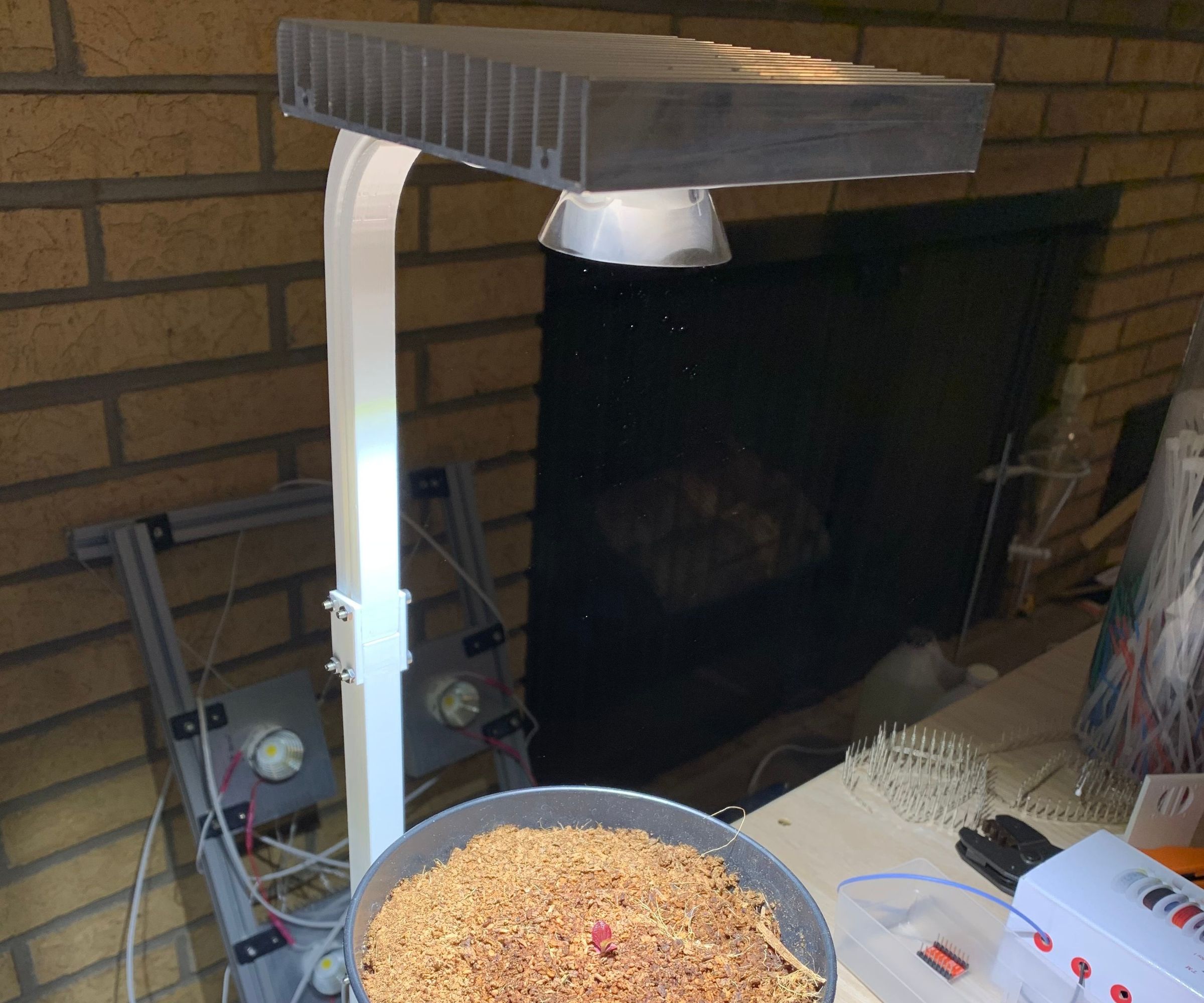 Desktop Grow Light