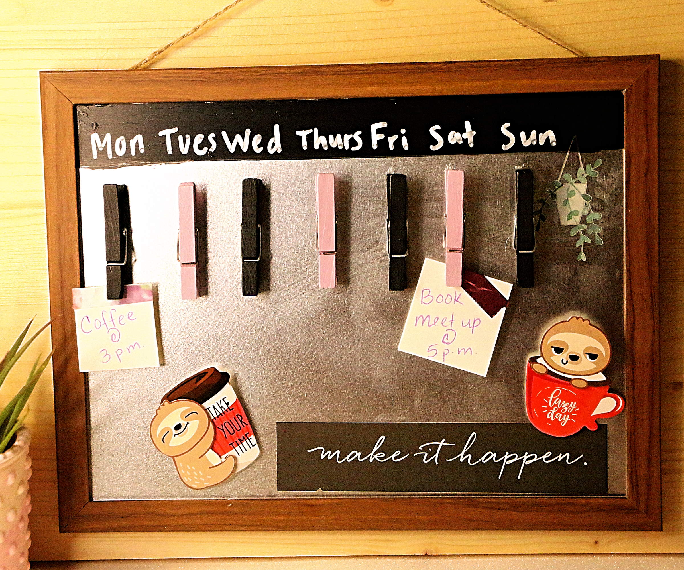 Transform Dollar Tree Items Into a Handy Memo Board