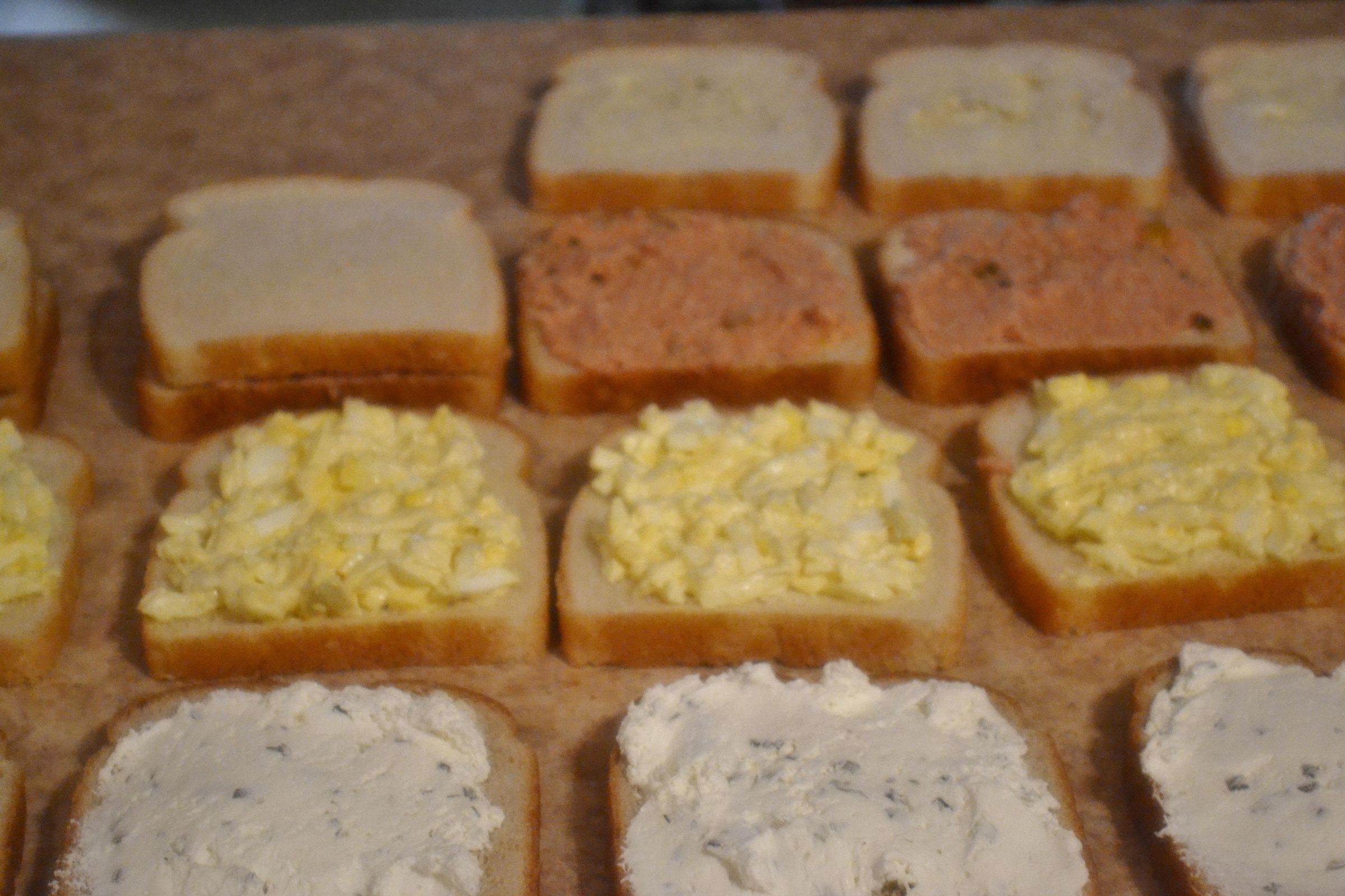 HOW TO MAKE a CHEESY TRIPLE LAYER DAGWOOD SANDWICH 10 Steps