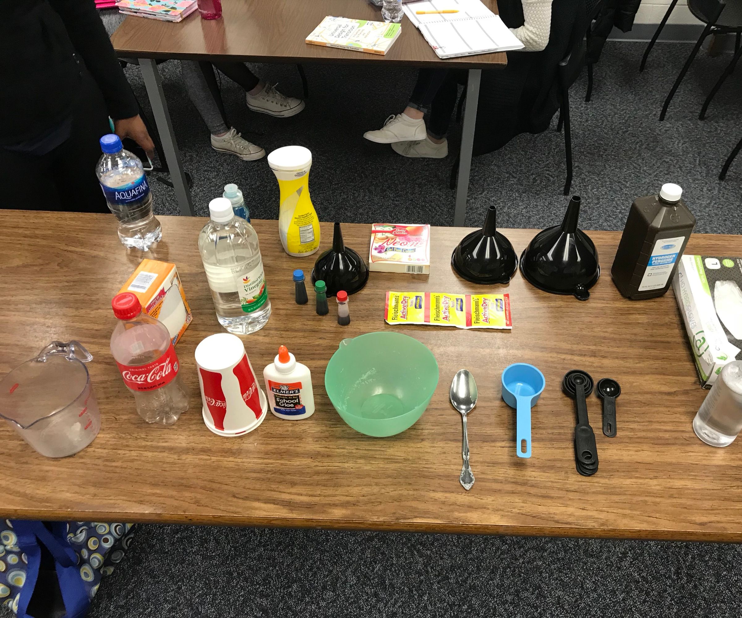 D.I.Y Volcano Slimes