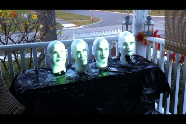 Arduino powered Haunted Mansion Singing Busts