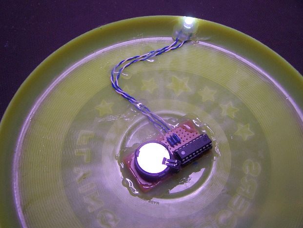 Build This Microcontroller Controlled Rainbow Flying Disc - and Then Throw It!