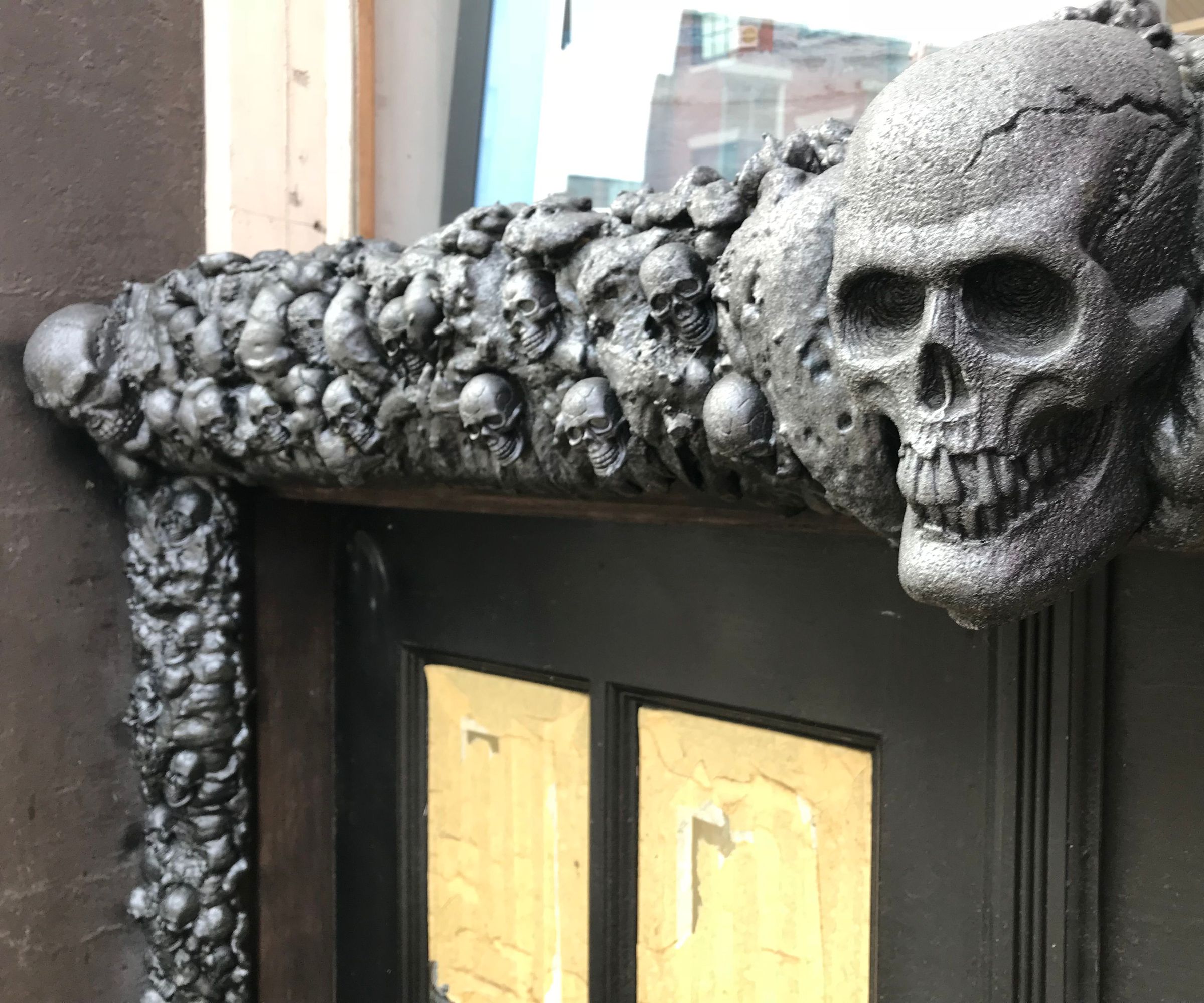Skull Door Frame Entrance Decoration