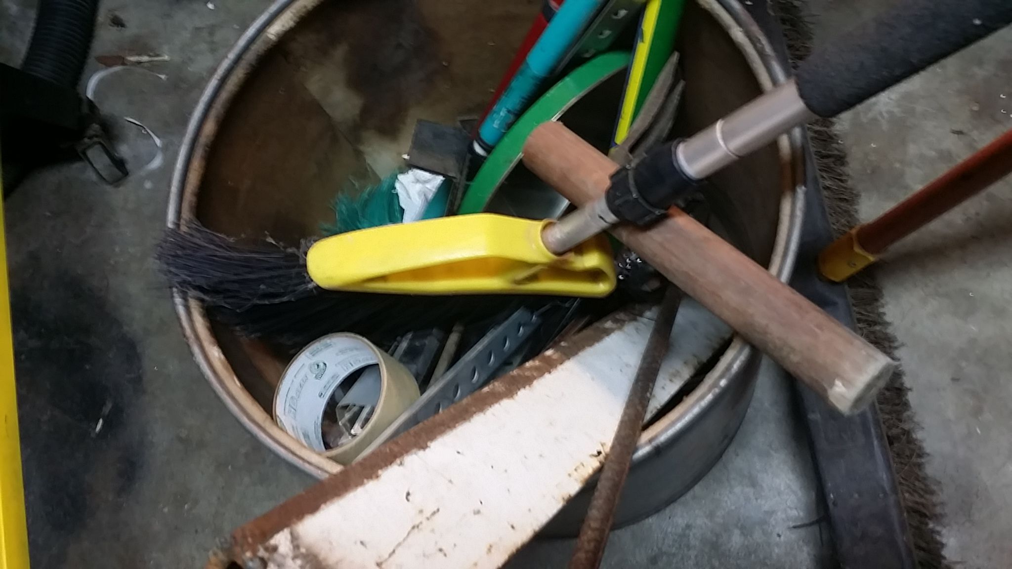 Can Crusher From Crap. 