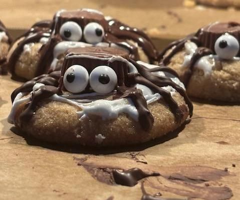 How to Make Peanut Butter Spider Cookies