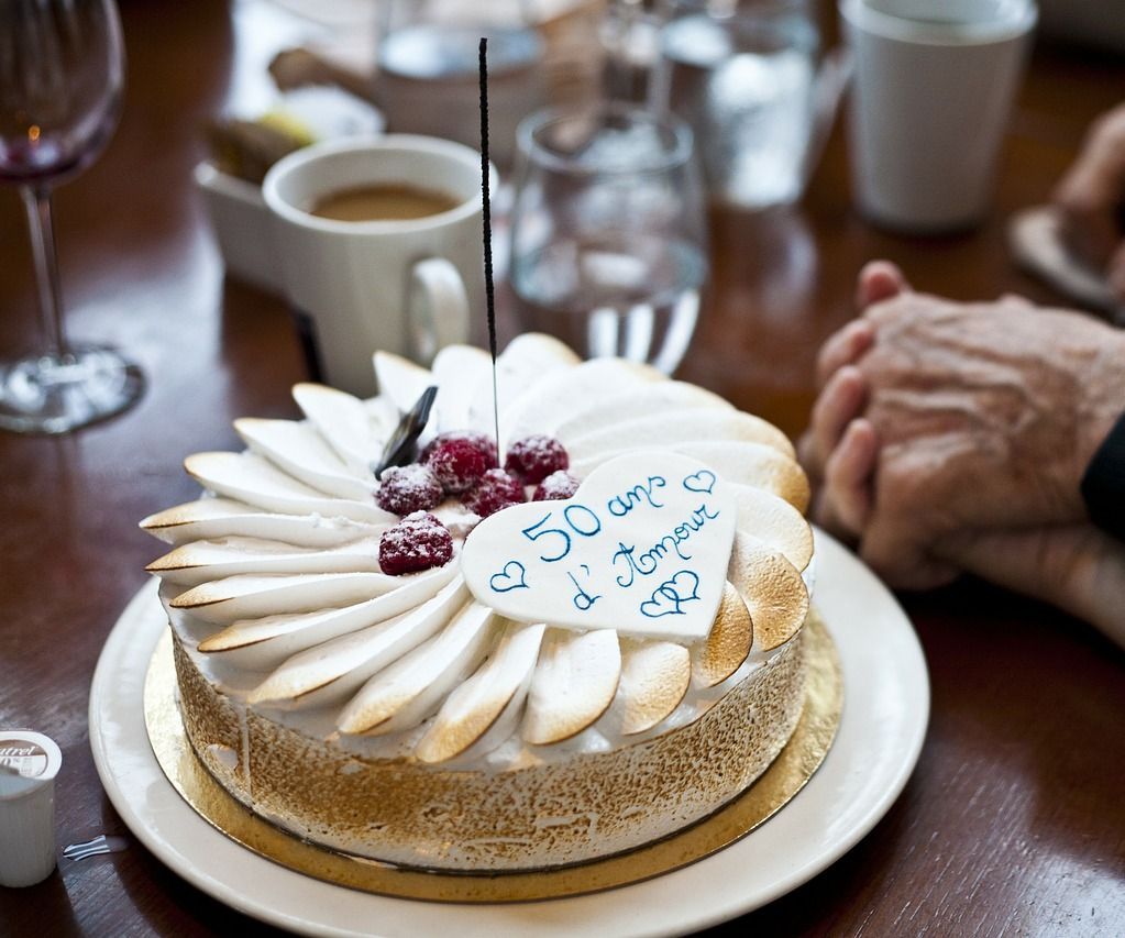 How to Prepare for a Remarkable Anniversary at Home