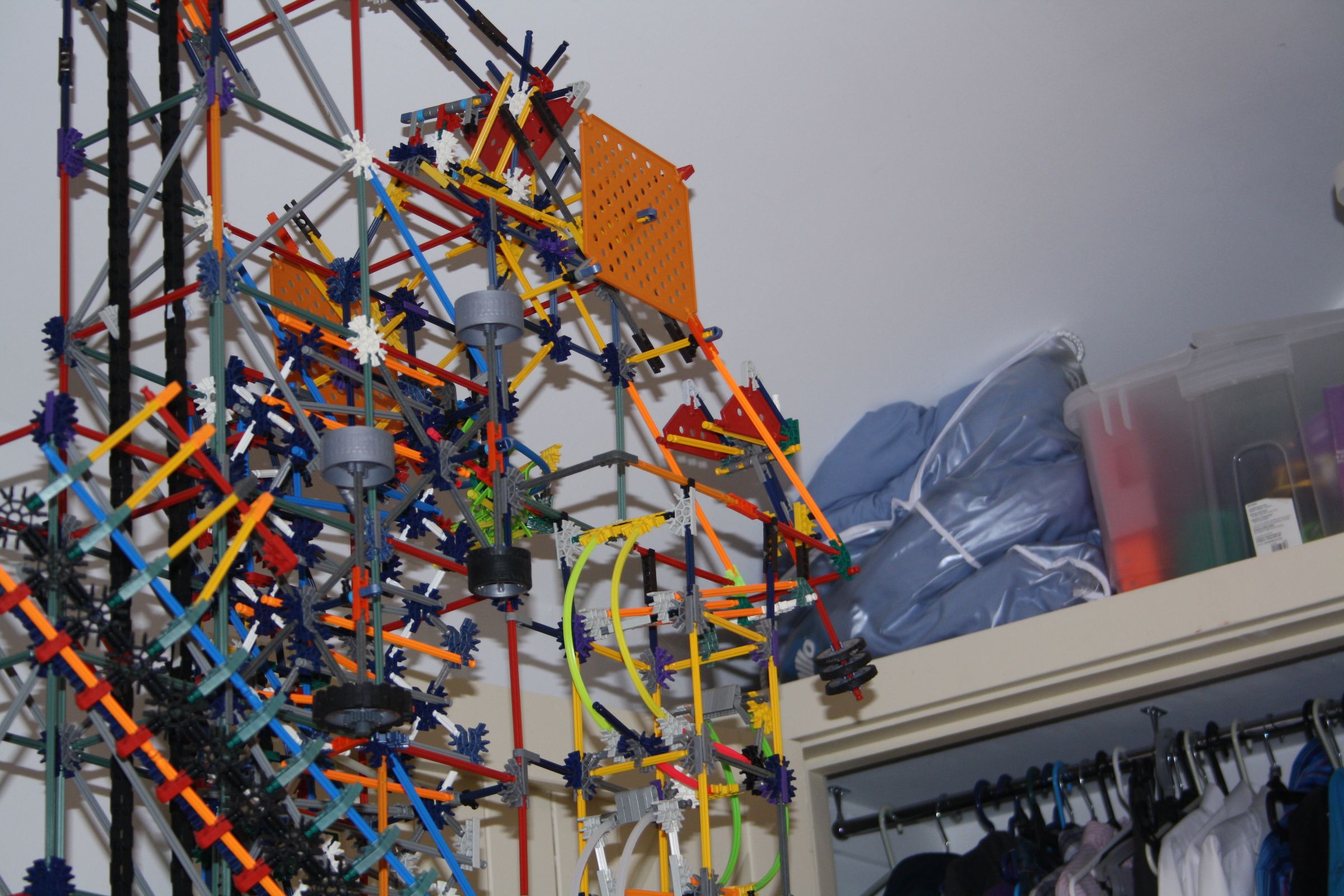 My first ever knex ball mashine