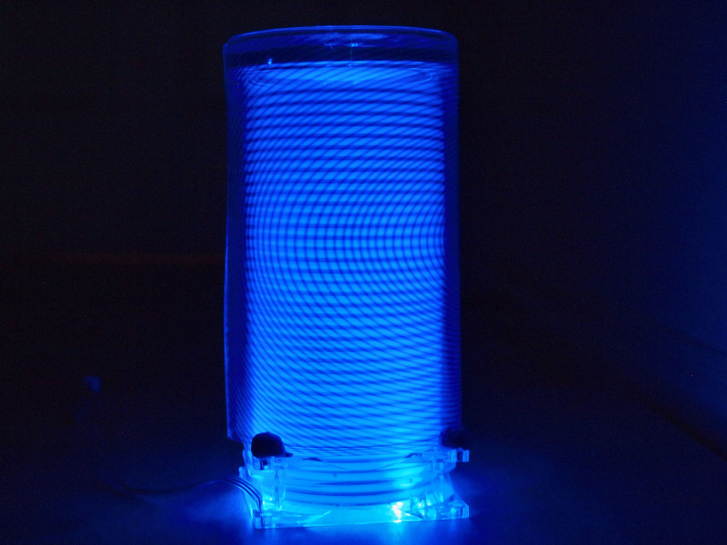 Moire Effect Spinning Lamp