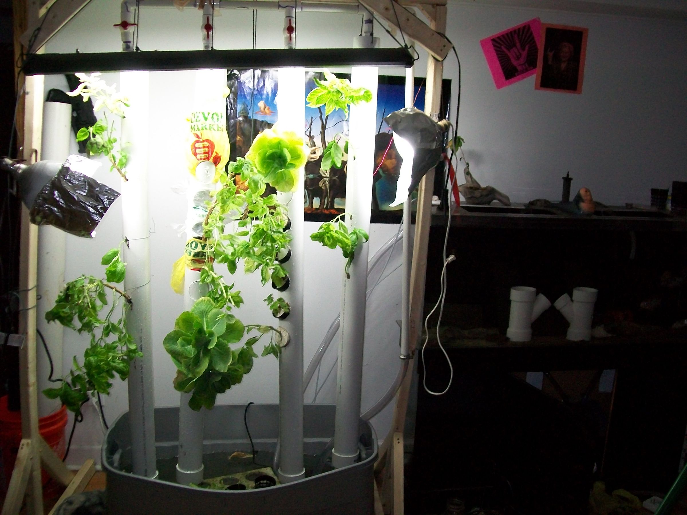 Vertical Aquaponic Garden 7 Steps Instructables