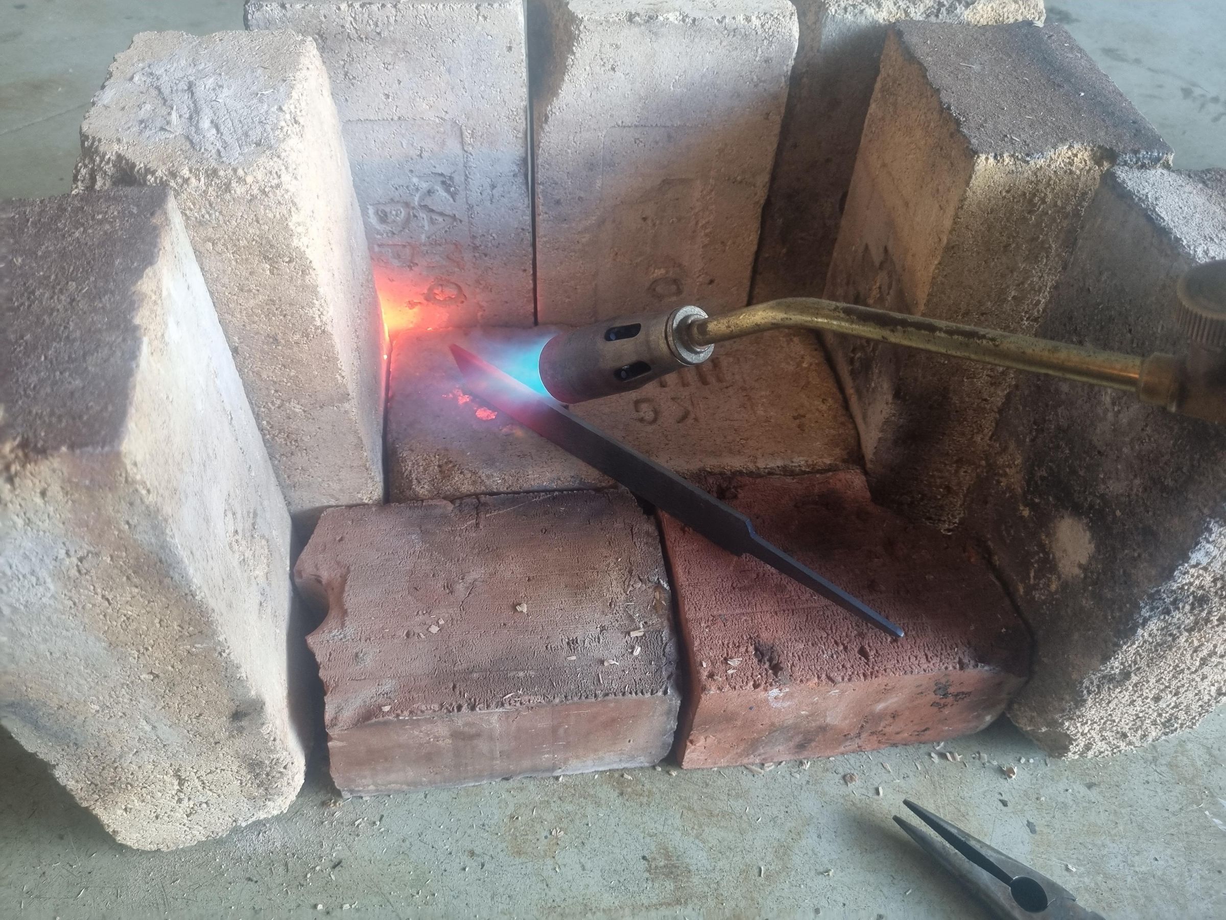 Saw Blade Parting Tool 5 Steps Instructables