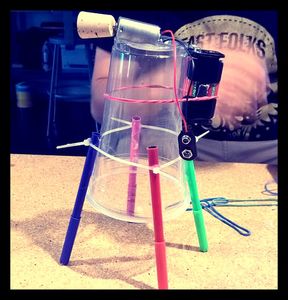 Maquina Dibujadora/Scribbling Machine : 5 Steps - Instructables
