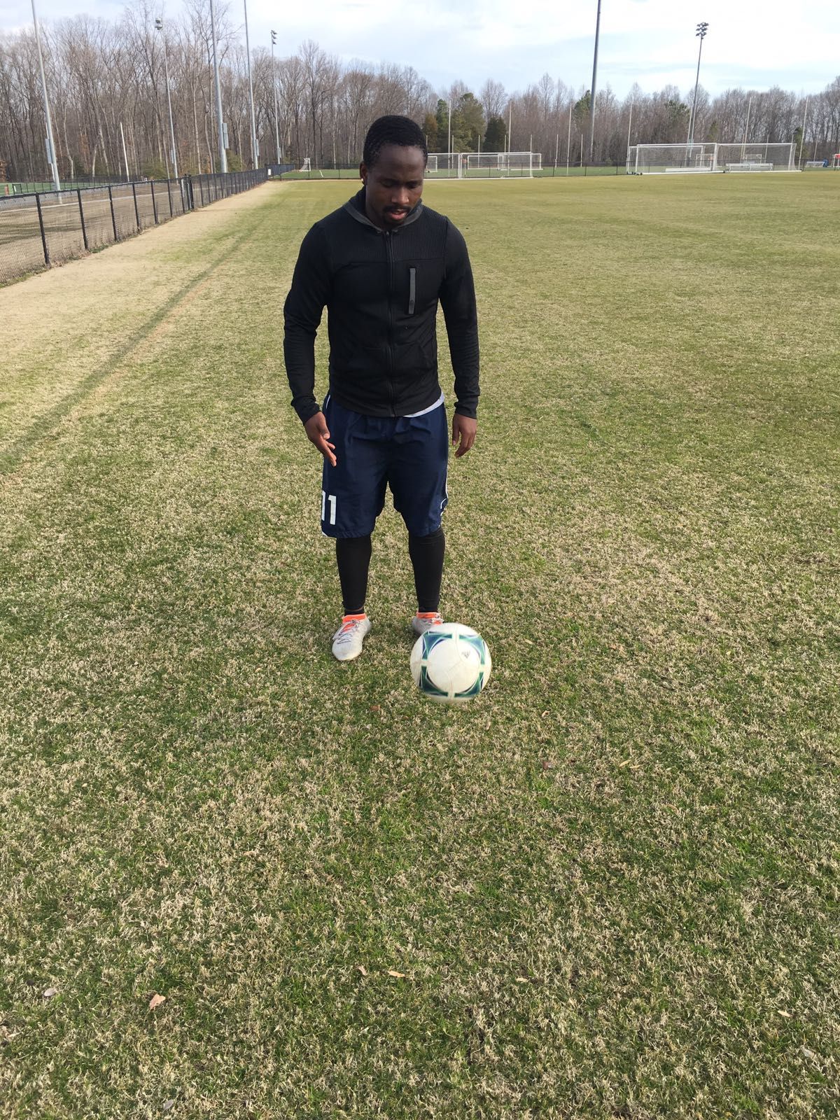 How to Juggle a Soccer Ball 9 Steps Instructables