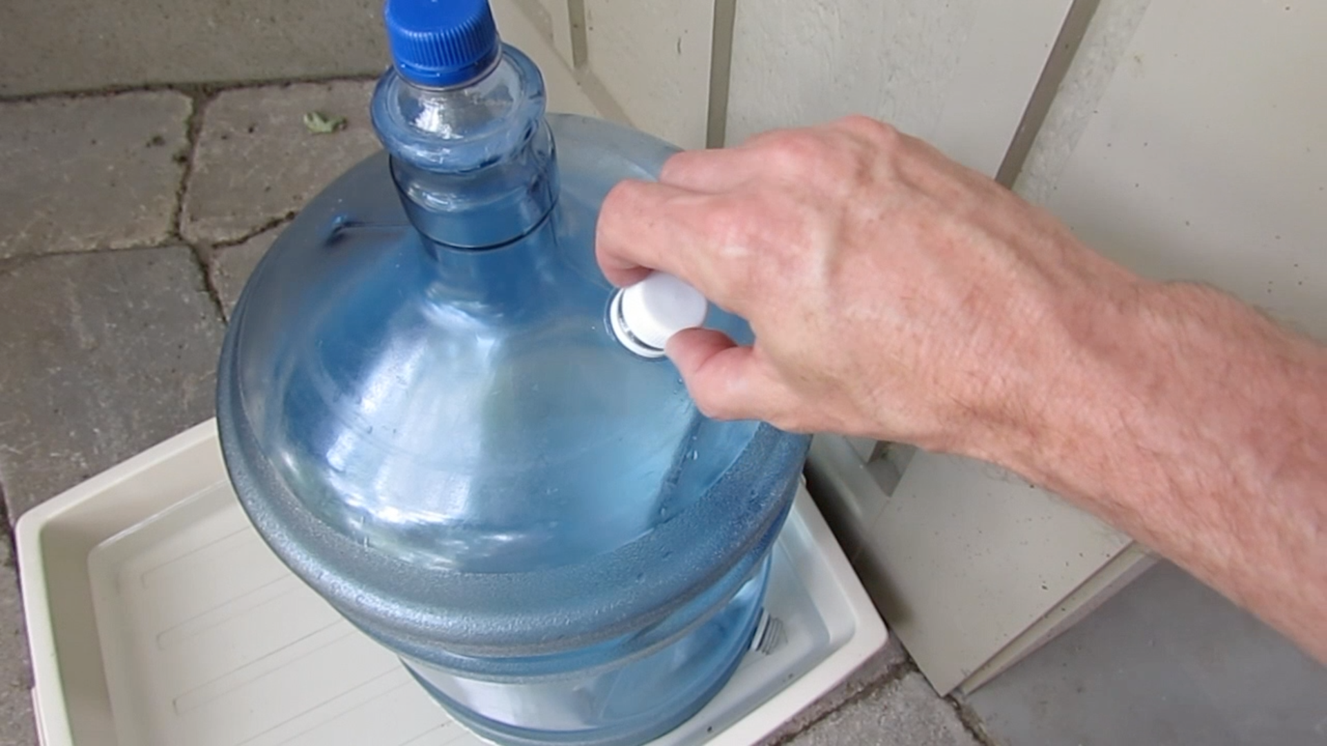 Multi Cat Self Filling Water Dispenser 14 Steps (with Pictures