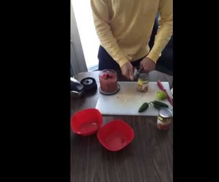 How to Make Affordable Homemade Blender Salsa (Mild, Medium and Hot)!