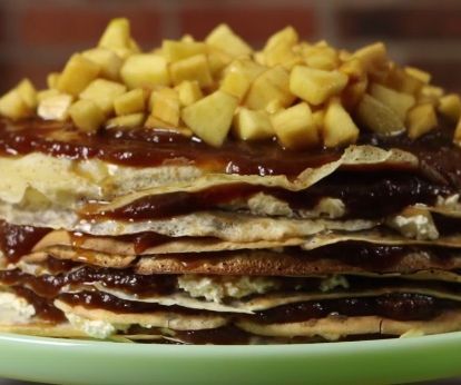 Bramley Apple and Cinnamon Crepe Cake