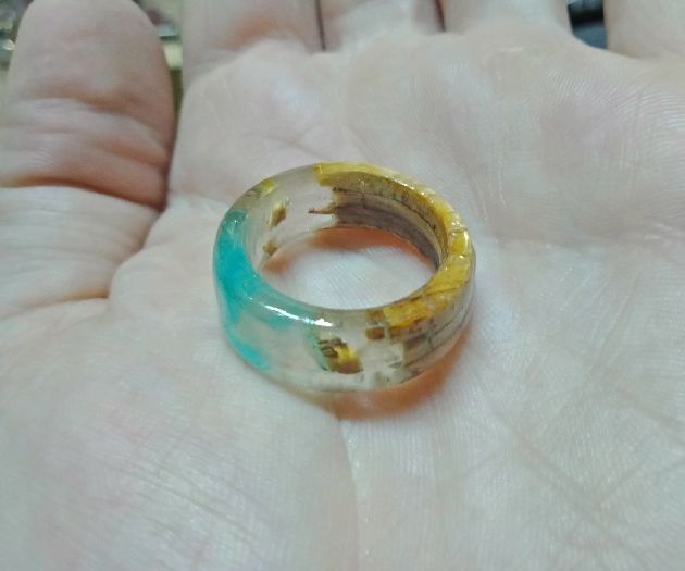 Round Secret Wood Ring