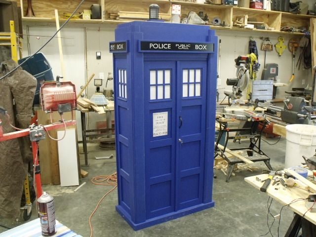 Tardis Bookshelf With Sound and Lights