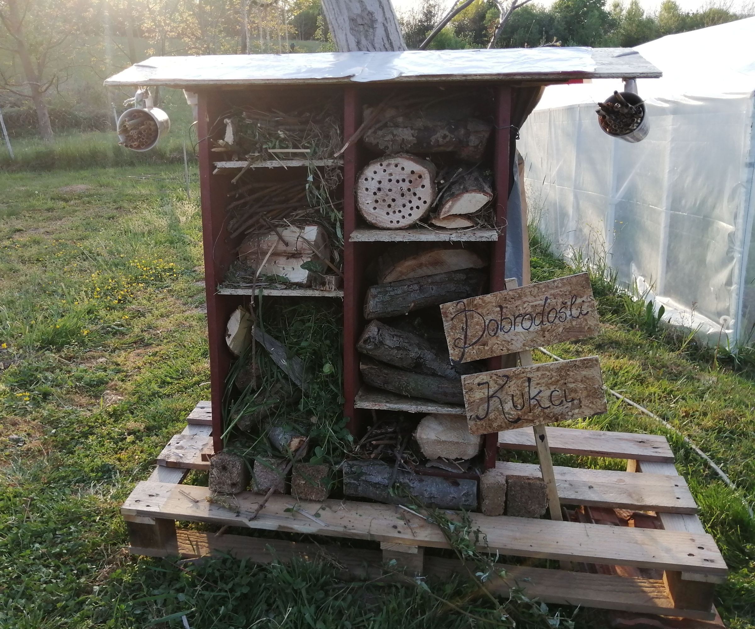 DIY Insect Hotel
