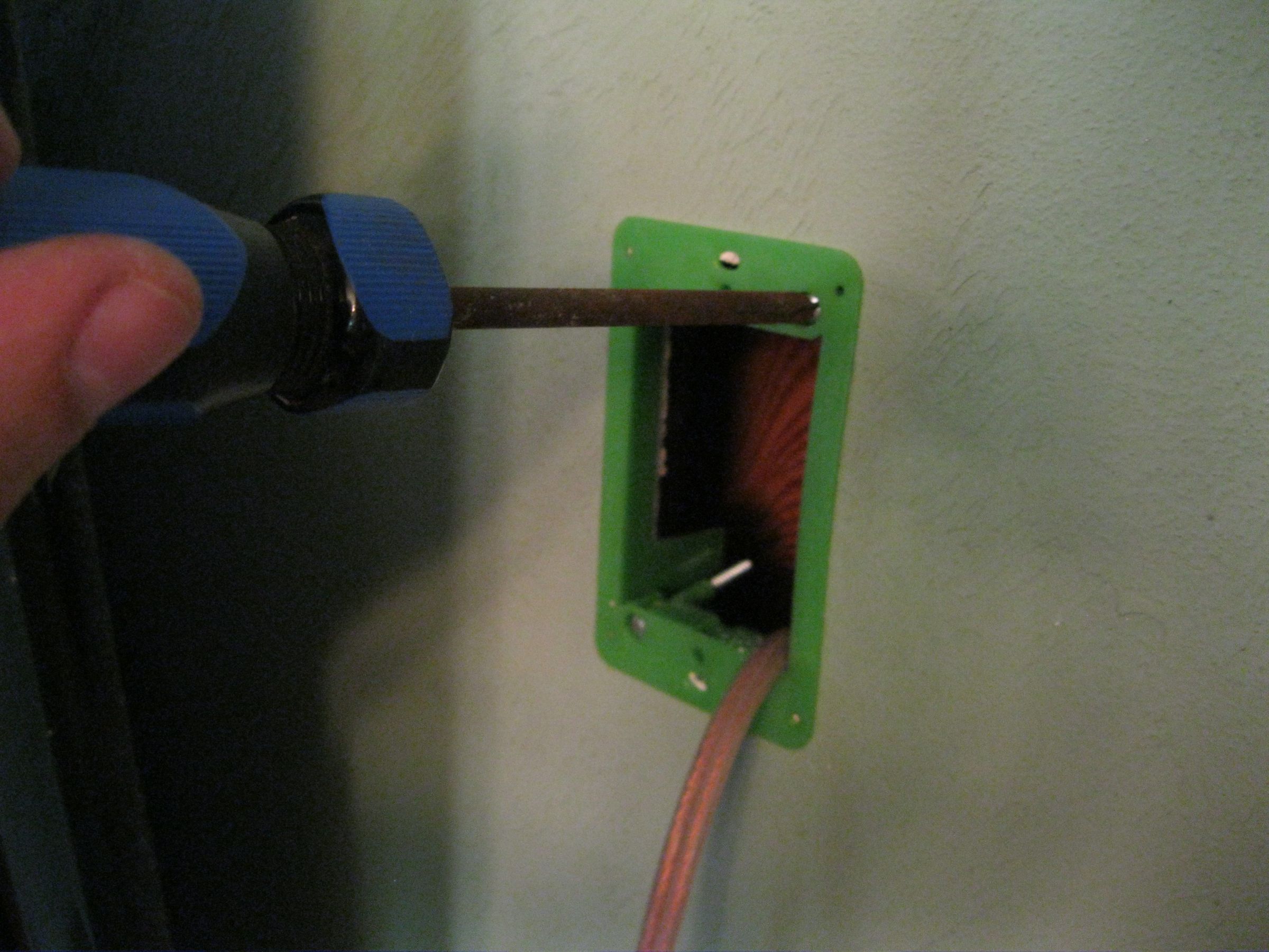 Speaker Wires Under Baseboards 8 Steps (with Pictures) Instructables