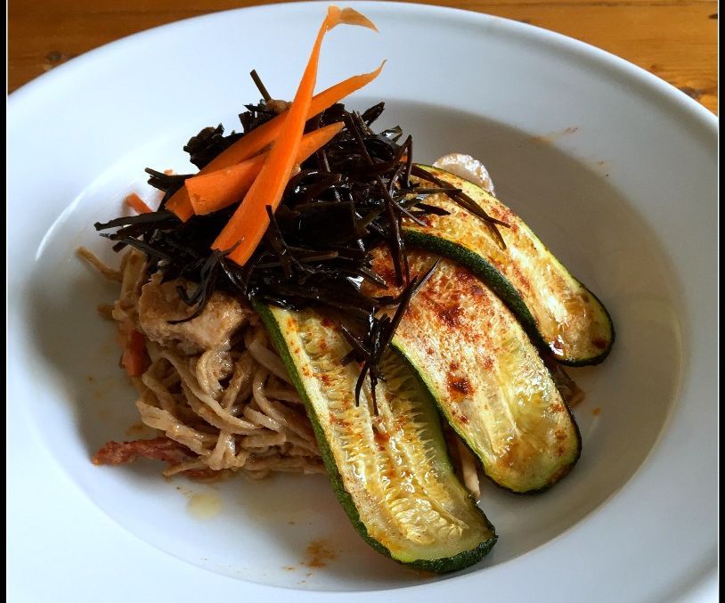 Peanut Sauce Soba Noodles With Roasted Zucchini and Wakame 