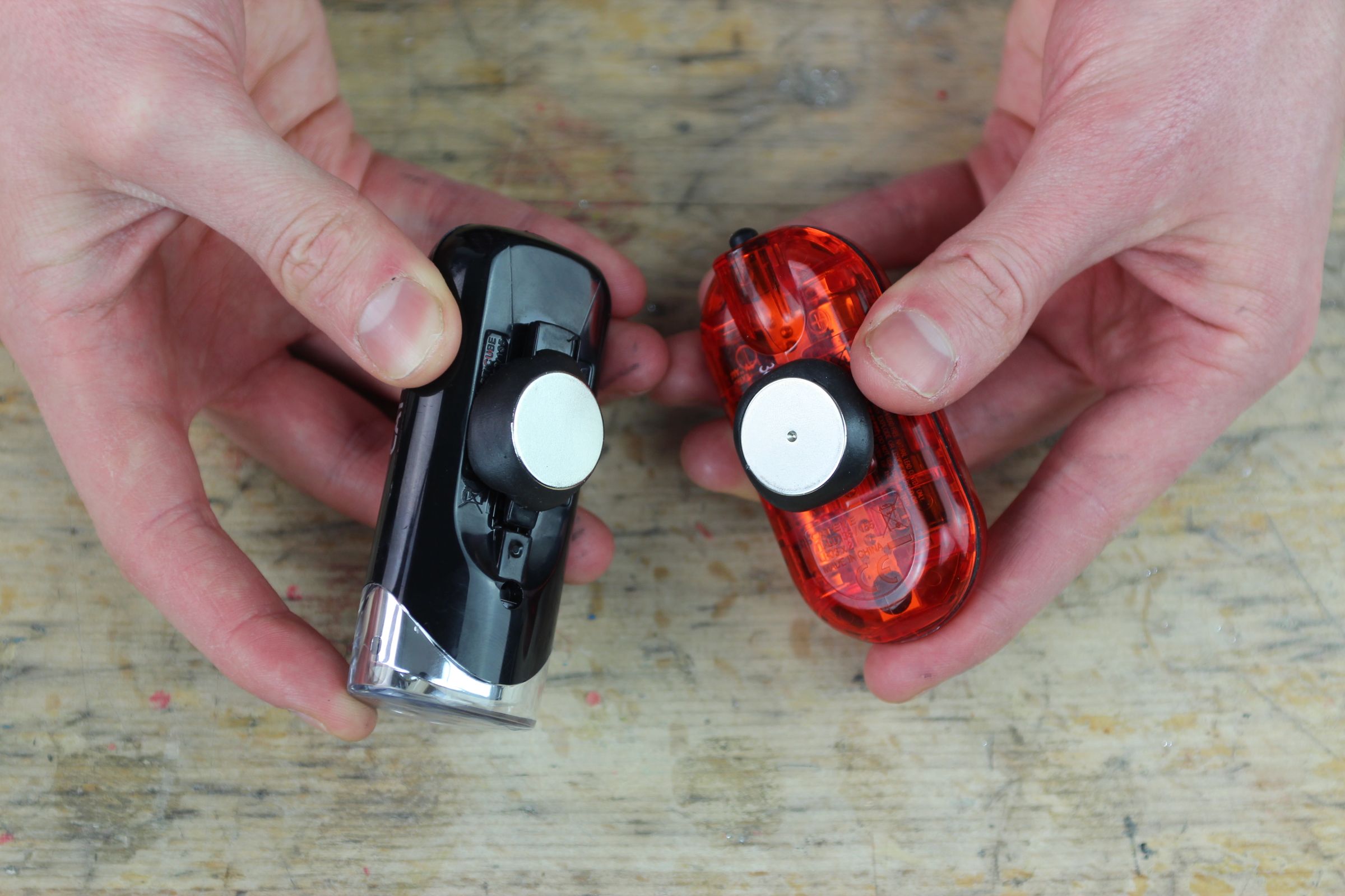 How to Make Bike Lights With Sugru + 9 Steps (with