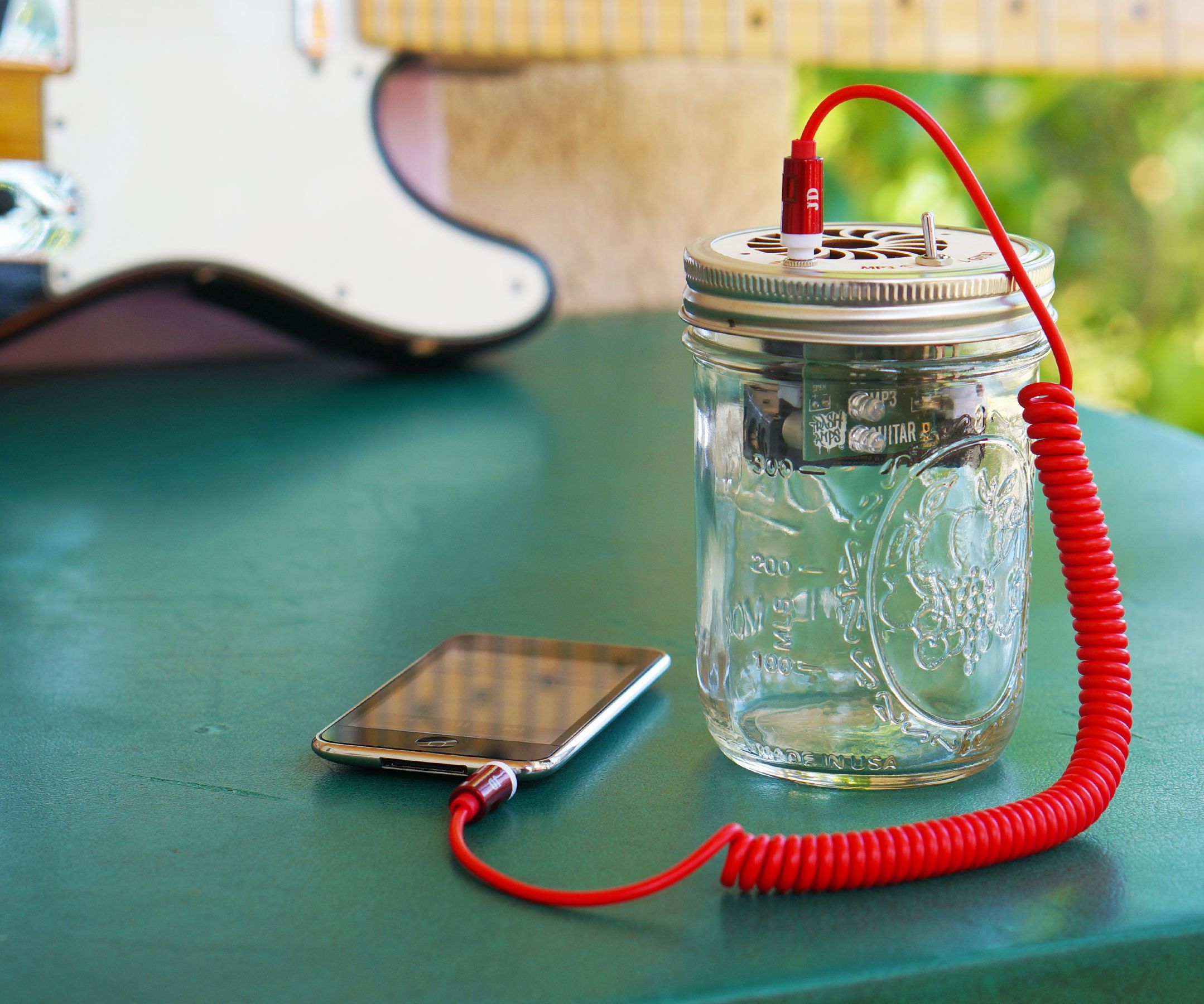 Mason Jar Portable Speaker & Guitar Amp