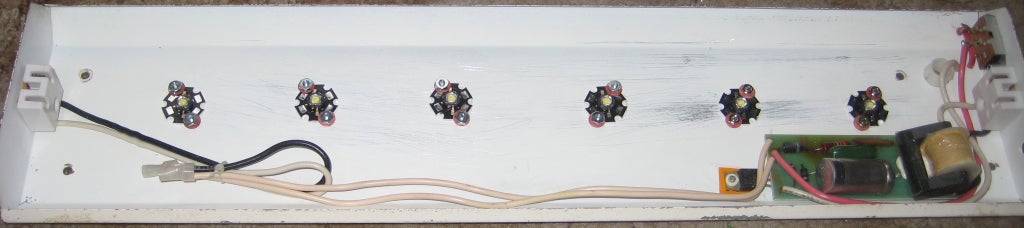 Turn Your 12V DC or 85-265V AC Fluorescent Light to LED - Part 1 (Internals)