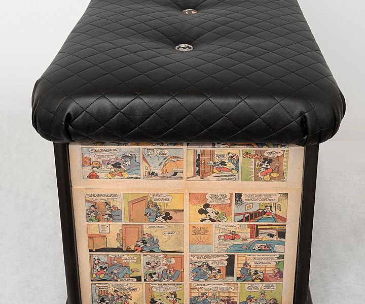 Wooden Chest to Comic style Hall Seat Makeover