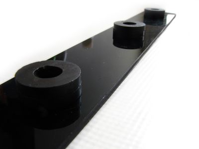 Glue the Magnets