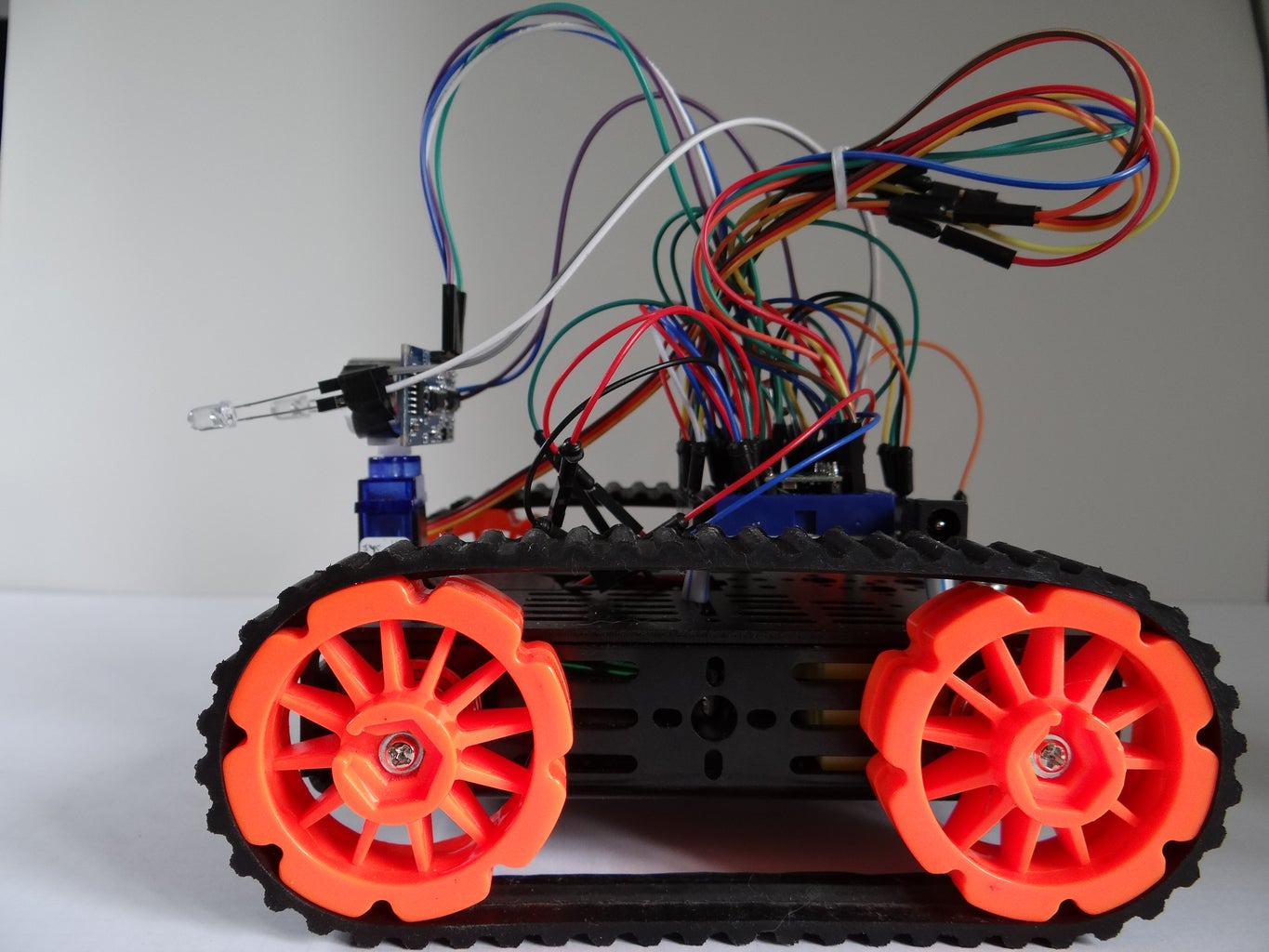 Arduino: Sensitive Robot : 6 Steps - Instructables