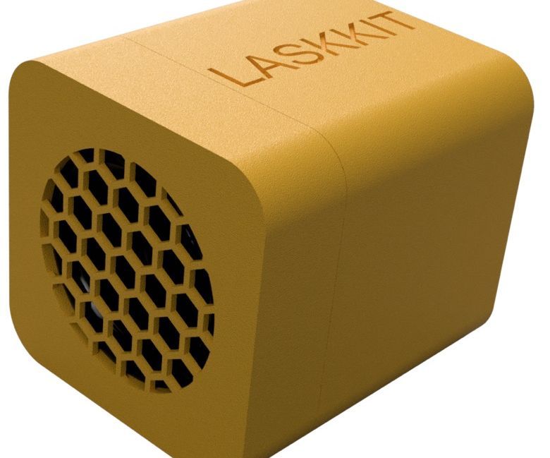 3D Printed Simple 3W Bluetooth Speaker