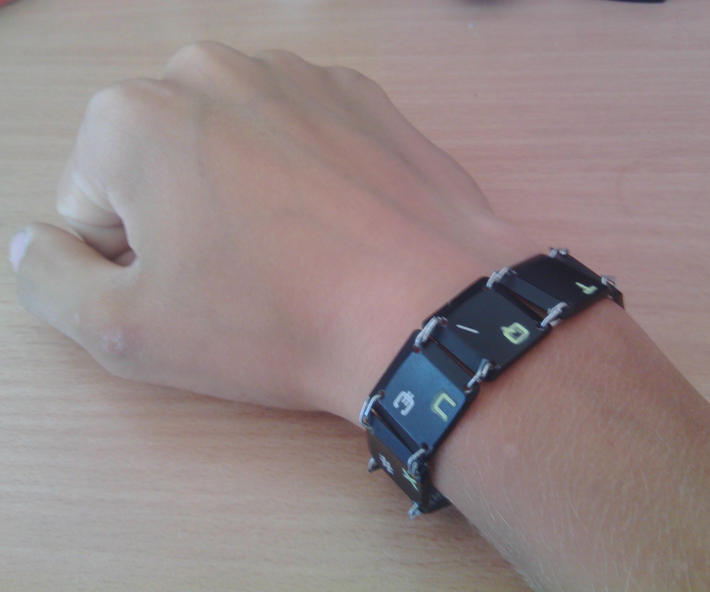 Phosphorescent Keyboard Barcelet