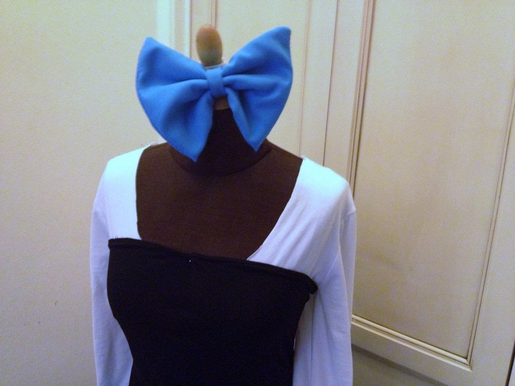 Ariel Costume (blue Dress) - Instructables