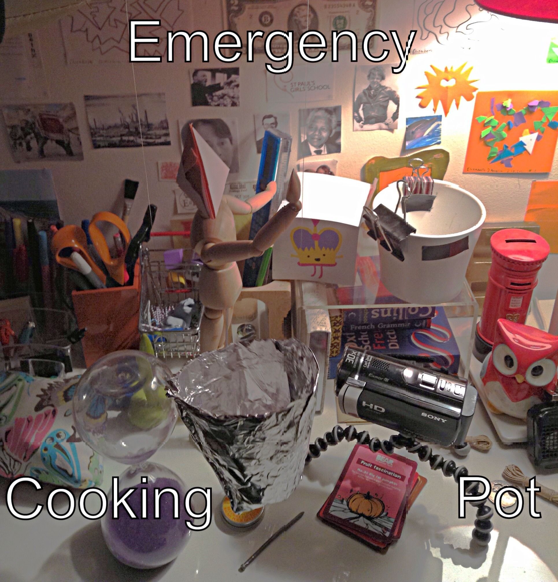 Emergency Cooking Pot Made From Aluminum Foil and Dental Floss