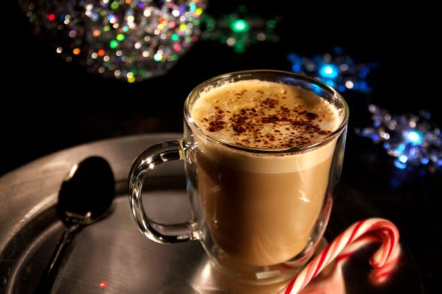 How to Make a Snowflake Latte