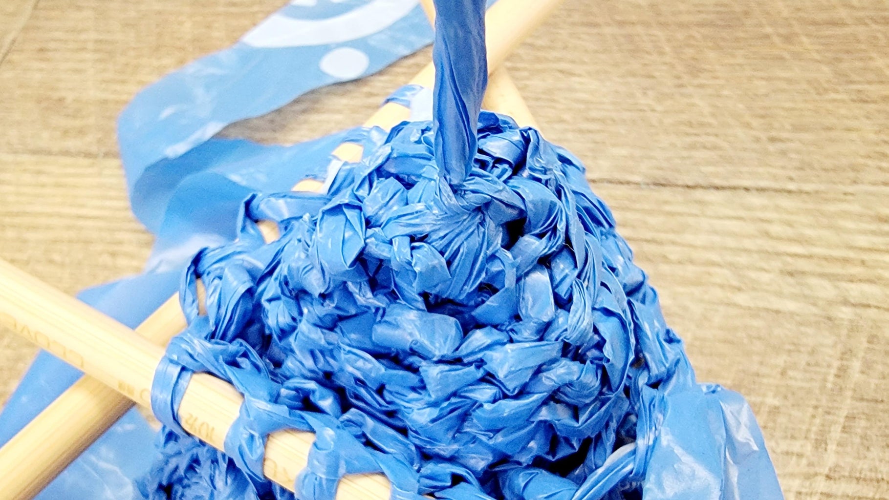 Knit Plastic Bag Ball 10 Steps (with Pictures) Instructables