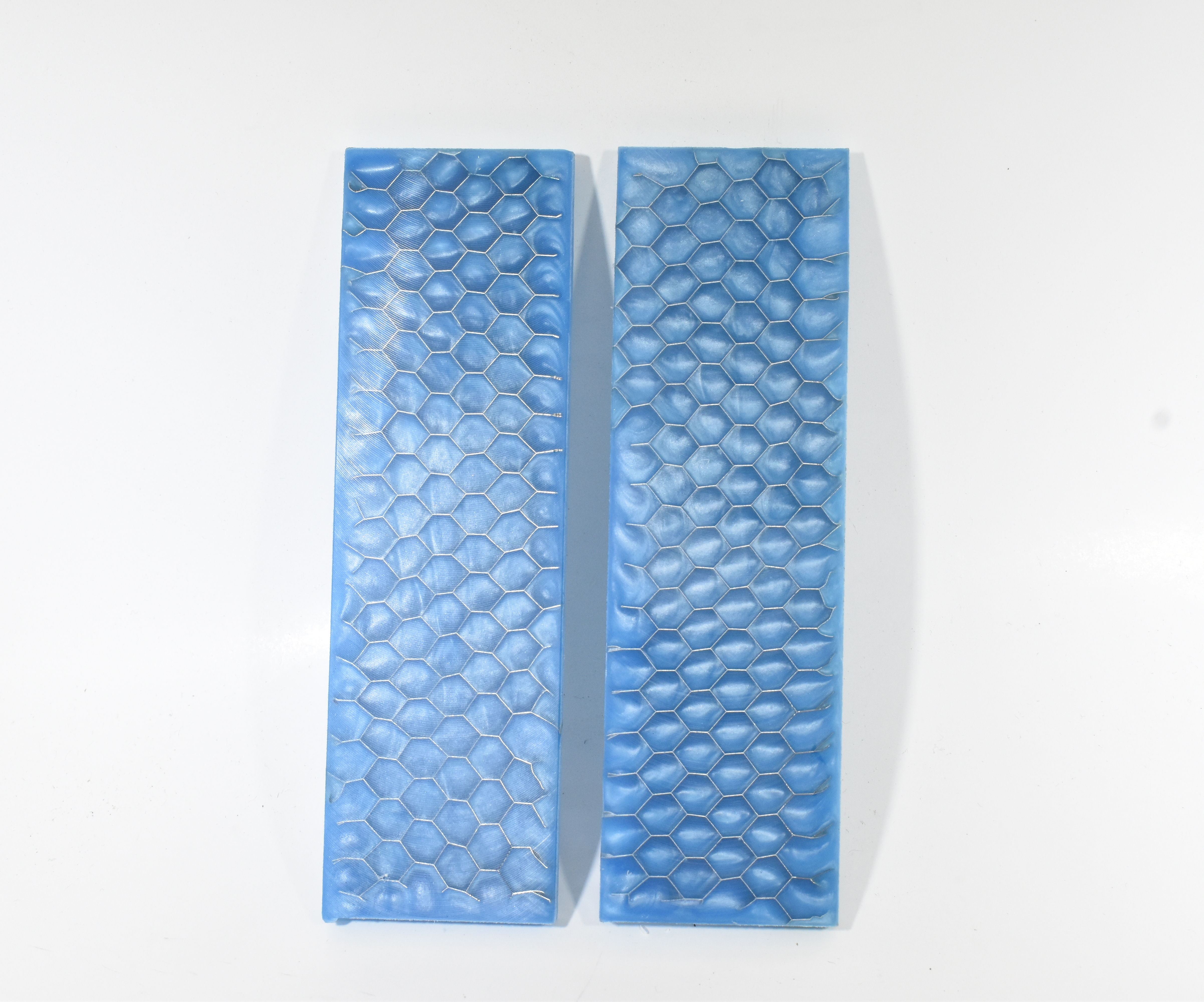 Making Cast Resin Aluminium Honeycomb Knife Scales