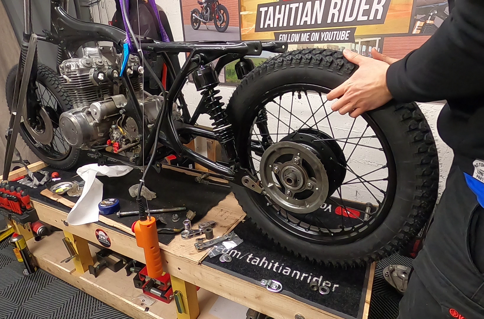 Build a REAL Motorcycle Only From SCRAP! : 7 Steps - Instructables