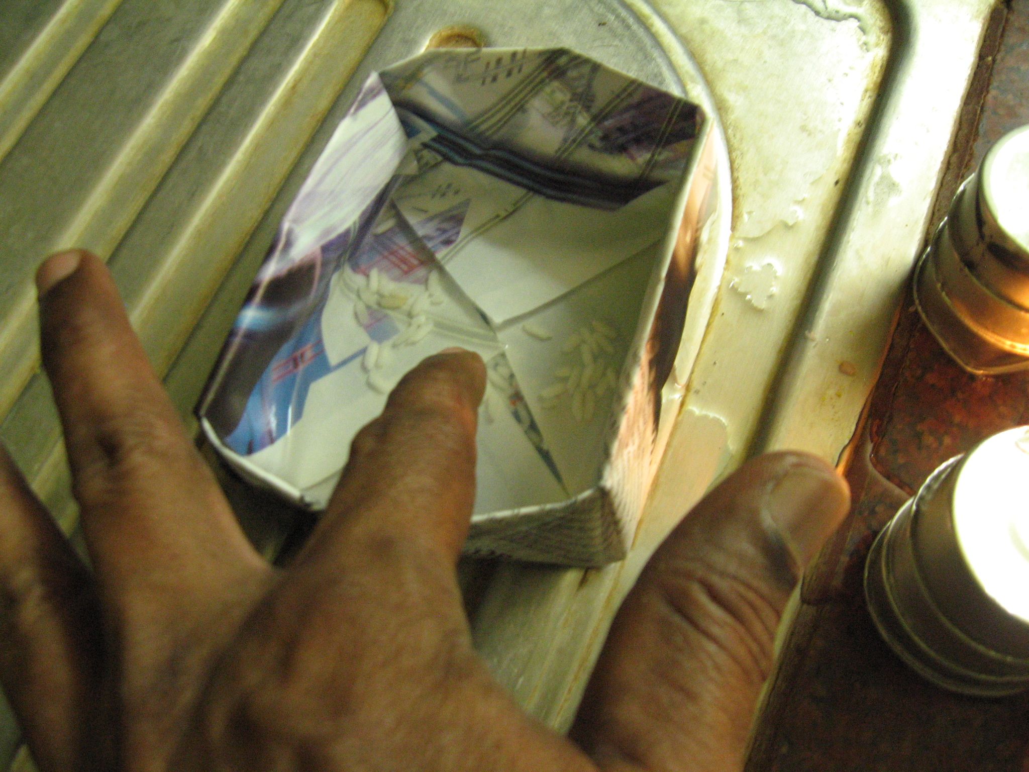 Boil Water or Cook Rice in an Origami Paper Box : 9 Steps (with ...