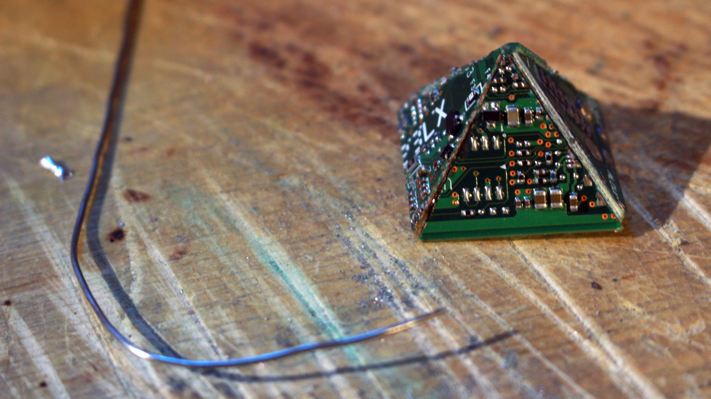 PCB Pyramid Jewelry : 10 Steps (with Pictures) - Instructables