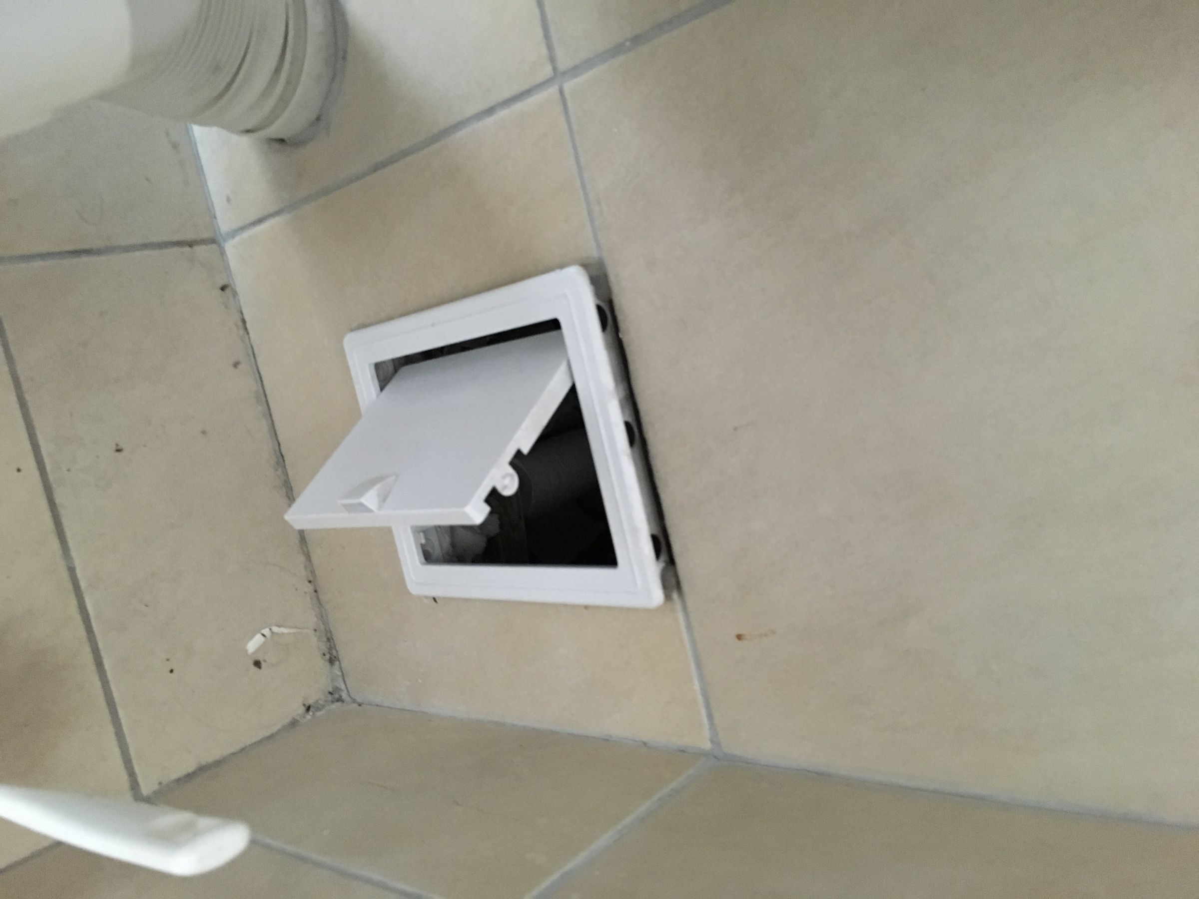 Best Place to Hide Toilet Paper in an Office Bathroom 5 Steps