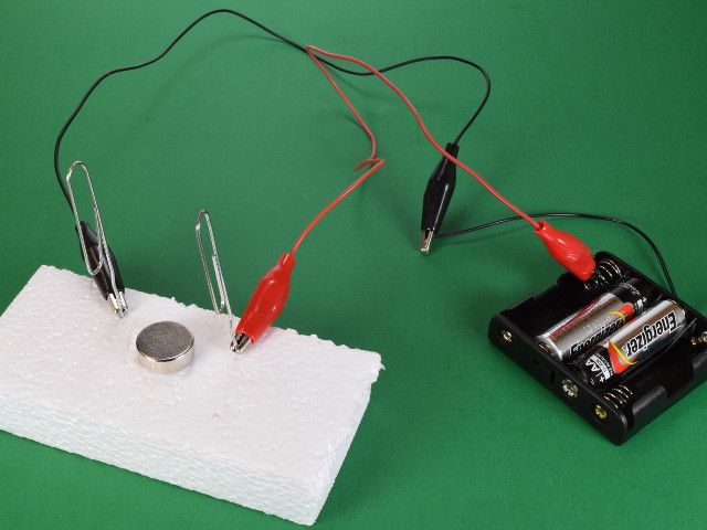 Simple Motor Instructables The Simplest Motor : 5 Steps (with Pictures) - Instructables