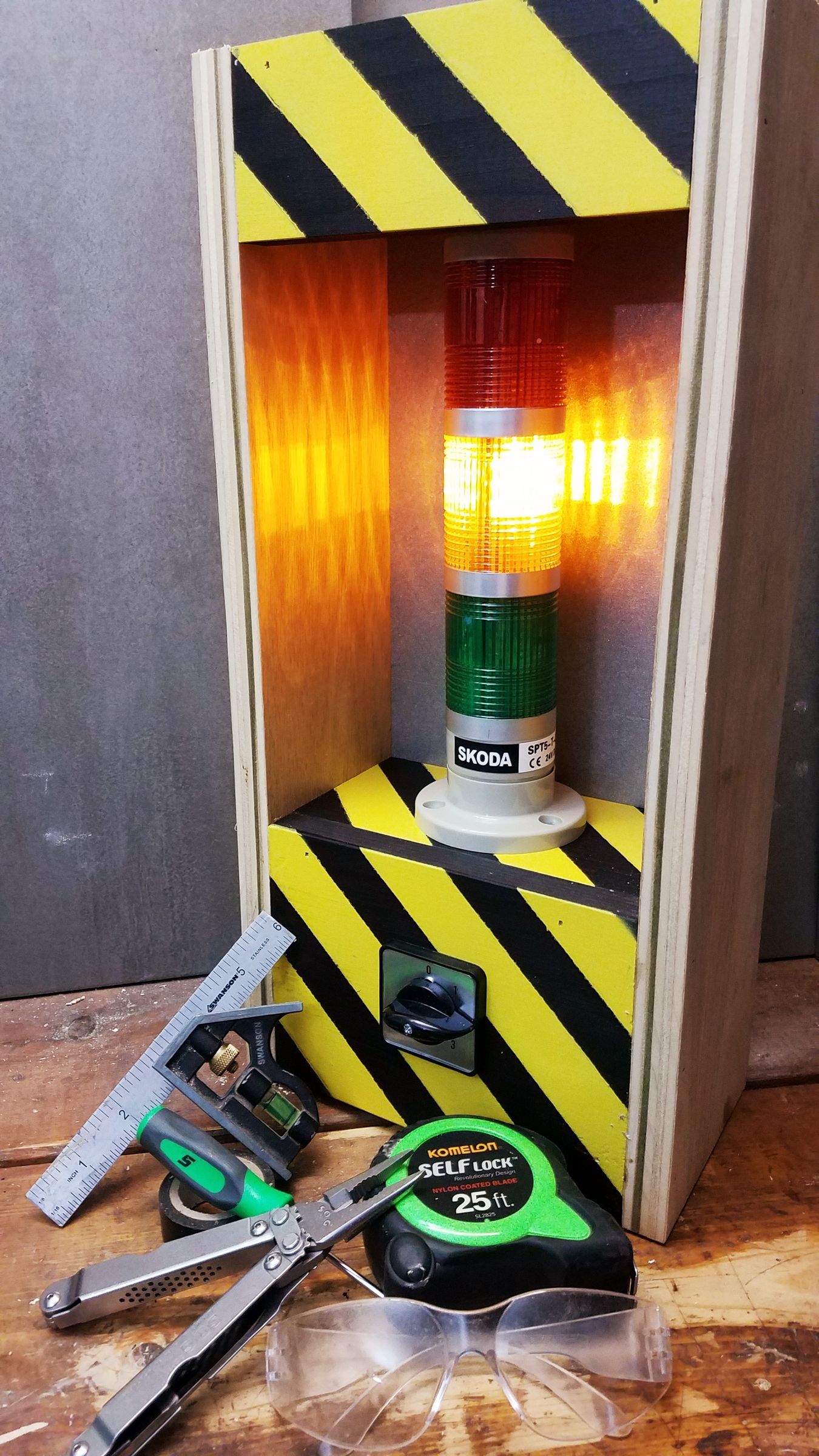 DIY Classroom Stoplight (Noise Management Tool) 12 Steps (with Pictures) Instructables
