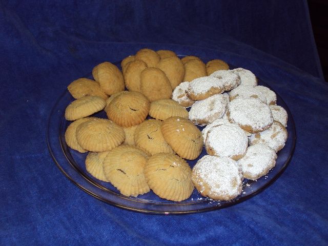 One Dough Seven Cookies!!