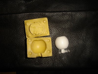 Removing the Eye From the Mold